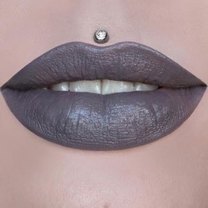 Jeffree Star Lip Ammunition "Gargoyle"